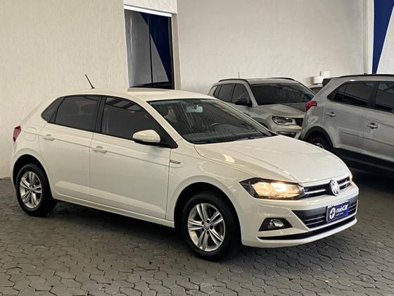VOLKSWAGEN POLO 1.0 200 TSI COMFORTLINE AUTOMÁTICO